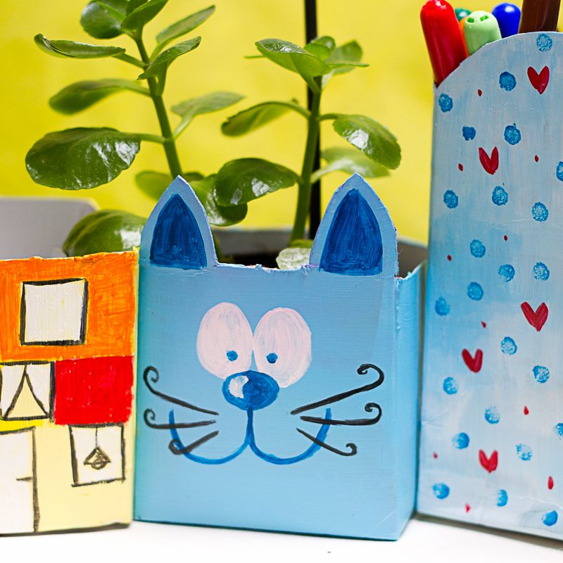 DIY otroški mini vrt ali lonček za pisala iz tetrapaka